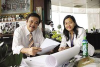 Kiều nữ của Dr Thanh - Con gái giống cha